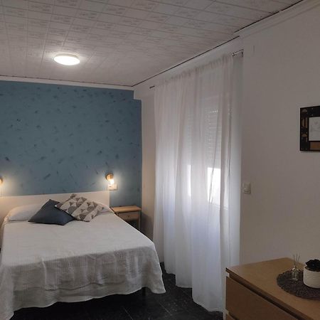 Luminoso Apartamento En Centro Del Pueblo Con Wifi Y A' A' Sagunto Exterior foto